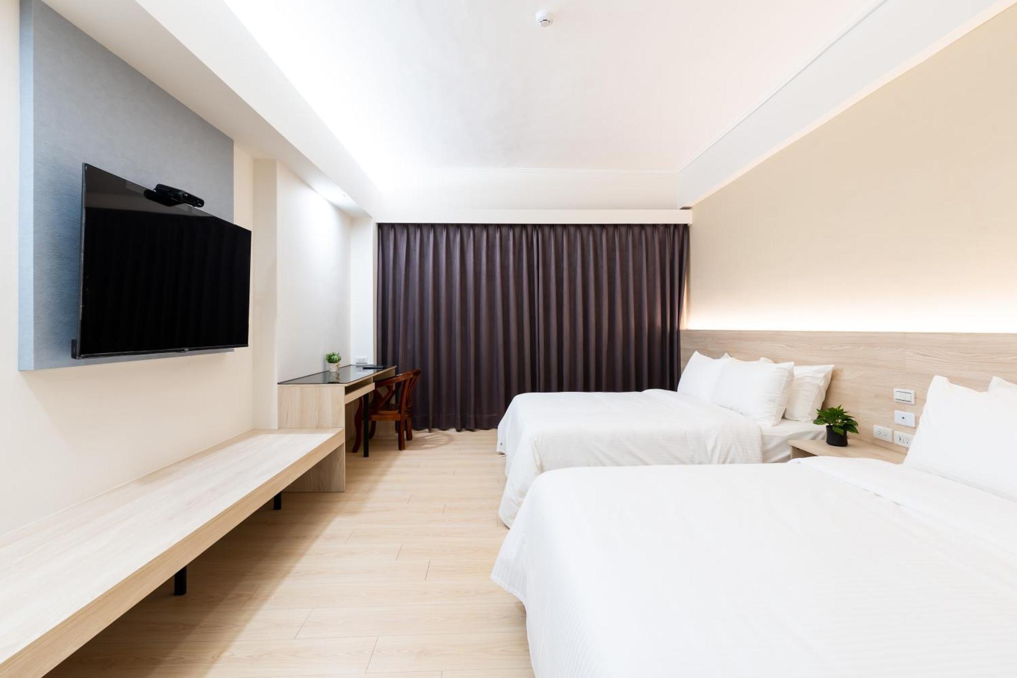 Etung Hotel Taichung Buitenkant foto