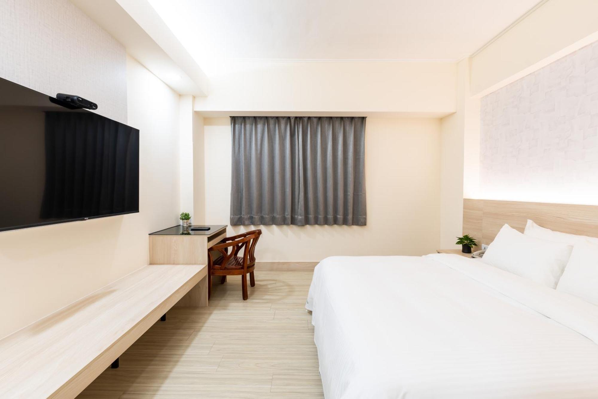 Etung Hotel Taichung Buitenkant foto