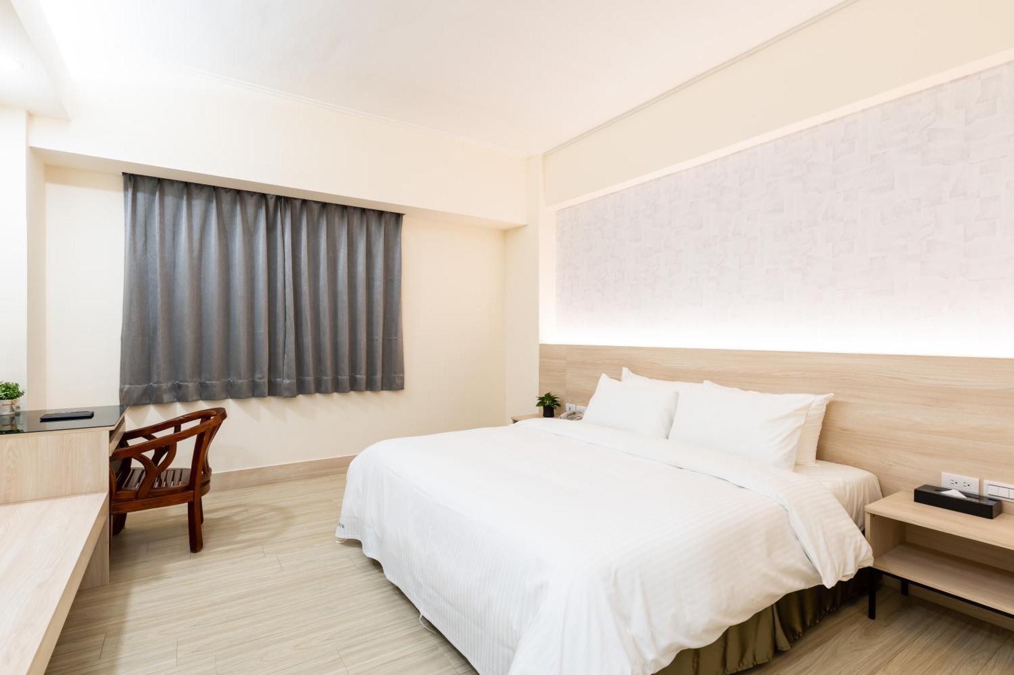 Etung Hotel Taichung Buitenkant foto